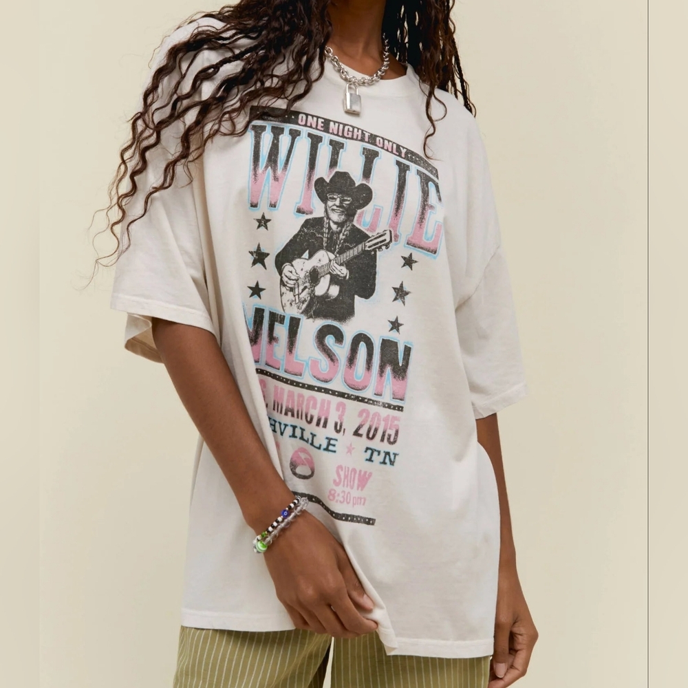 Daydreamer Willie Nelson One Size Tshirt